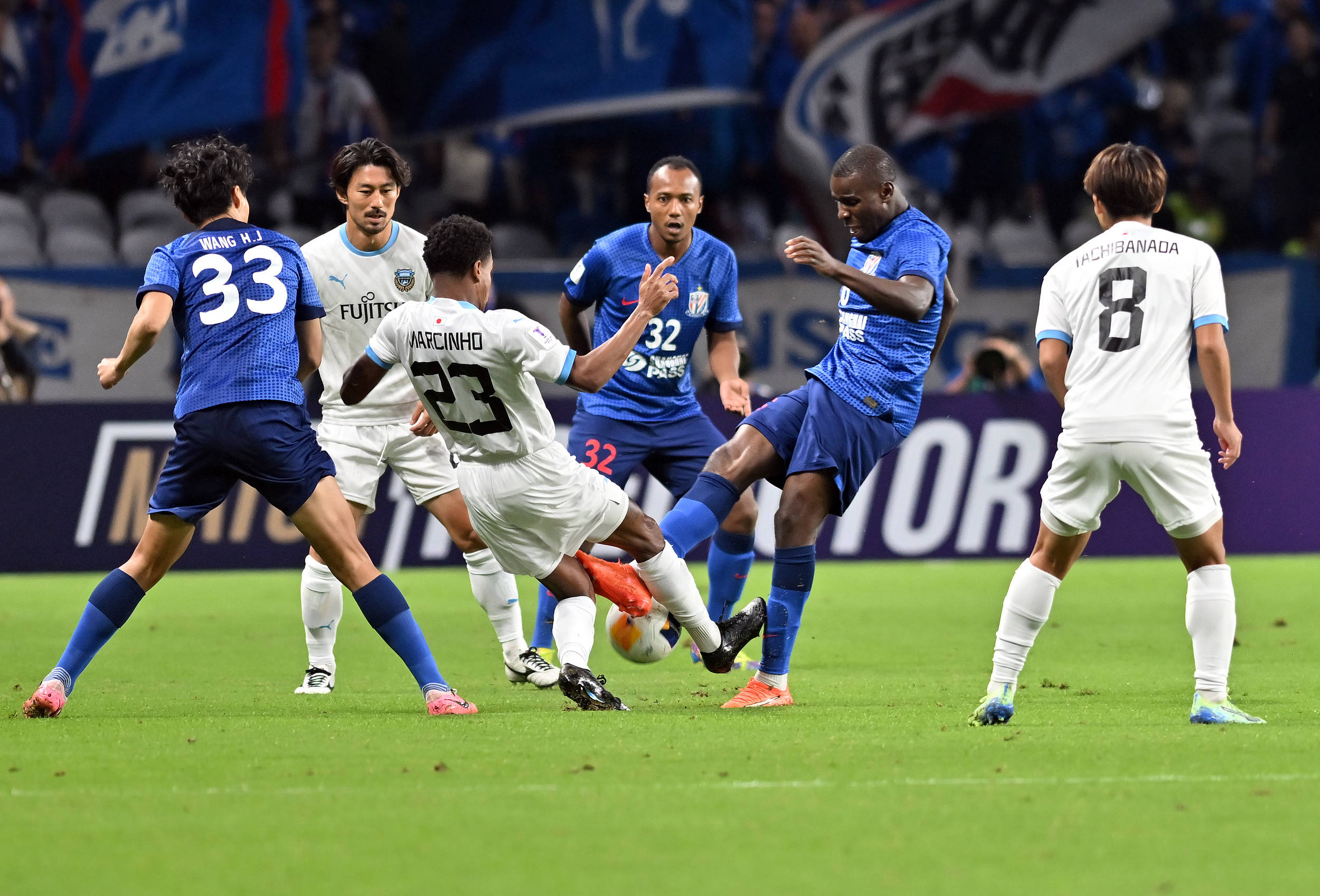 年的阵容建 年的阵容建