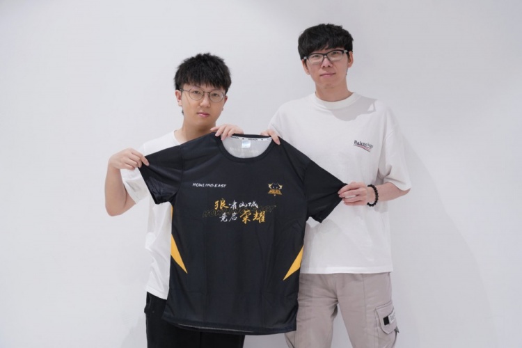 1年6月以 1年6月以