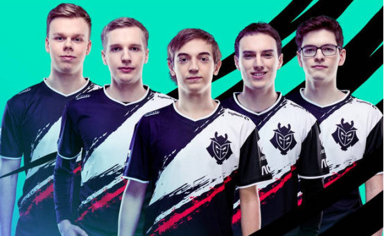 羽毛球是一 羽毛球是一